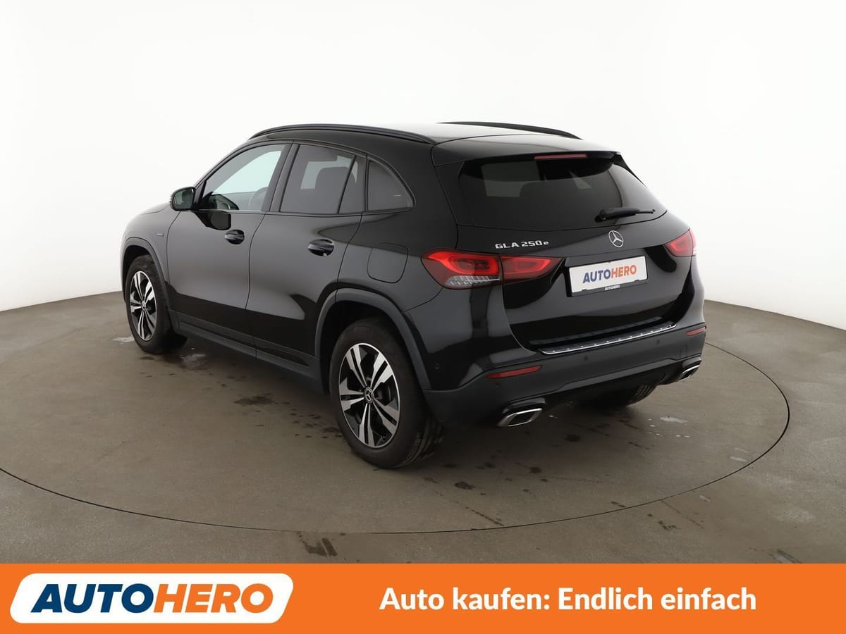 Mercedes-Benz GLA-Klasse GLA 250e Progressive Aut. NAVI LED foto 4