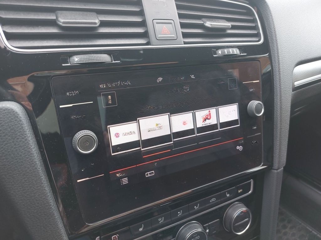 Volkswagen Golf GTI DSG PANO Leder REMUS MAM Felgen SHZ PDC foto 14