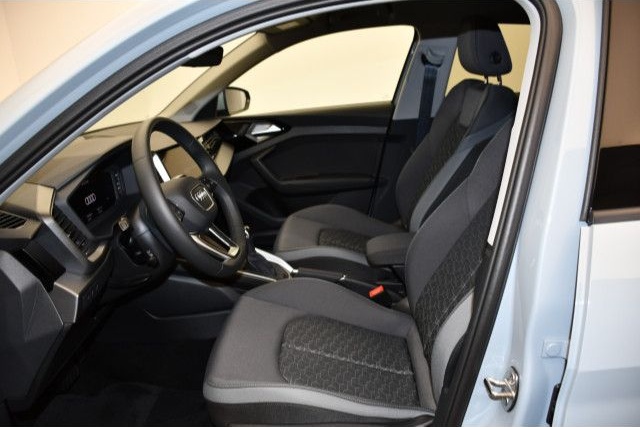 Audi A1 allstreet 30 TFSI S tronic LED foto 4