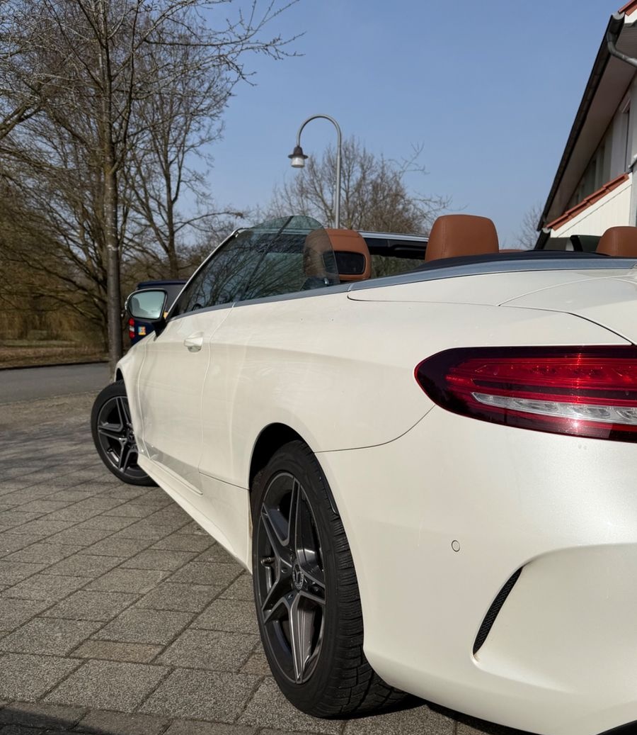Mercedes-Benz  C180 Cabrio foto 9