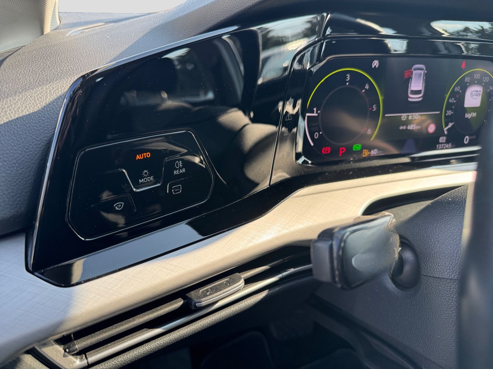 Volkswagen Golf Variant  2.0TDI  DSG Life LED Navi AHK APP foto 13