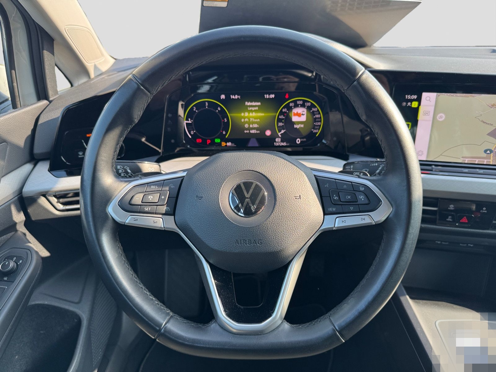 Volkswagen Golf Variant  2.0TDI  DSG Life LED Navi AHK APP foto 9