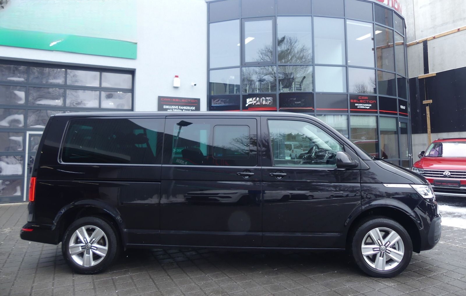 Volkswagen T6.1 Caravelle 2.0 TDi DSG Lang LED/DIGI/ACC/2xS foto 14