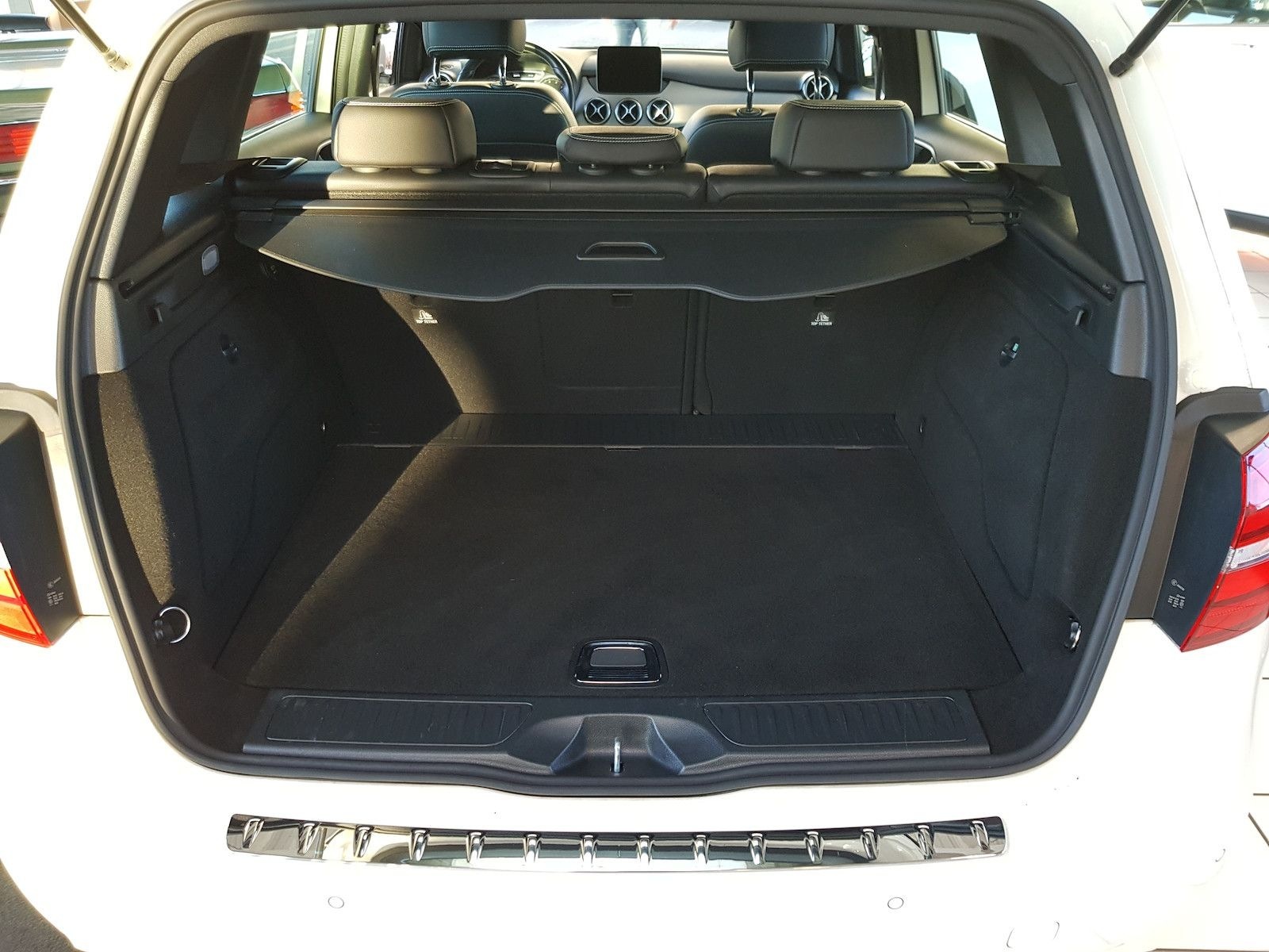 Mercedes-Benz B 200 URBAN COMAND LED DISTR TOTW KAMERA KEYLESS foto 12