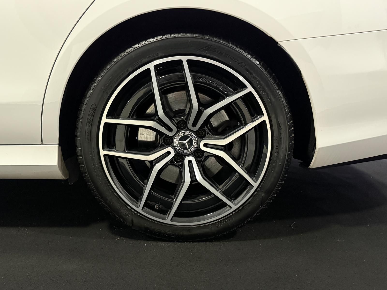 Mercedes-Benz E 300 de 9G AMG-LINE*PANO*DISTR.*AIRMATIC*MEMORY foto 12