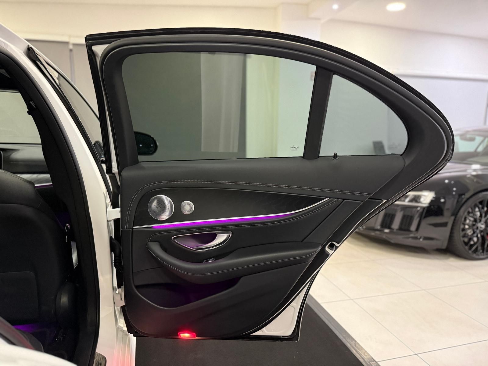 Mercedes-Benz E 300 de 9G AMG-LINE*PANO*DISTR.*AIRMATIC*MEMORY foto 23