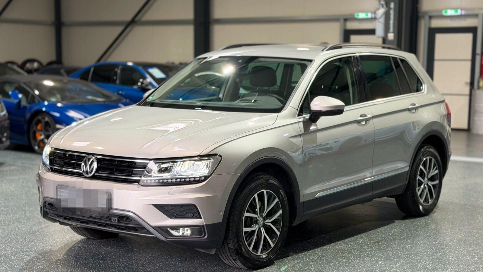 Volkswagen Tiguan 1,4 TSI 4M *Comfortl.*NAVI*CAM*STAND.HEIZ foto 2