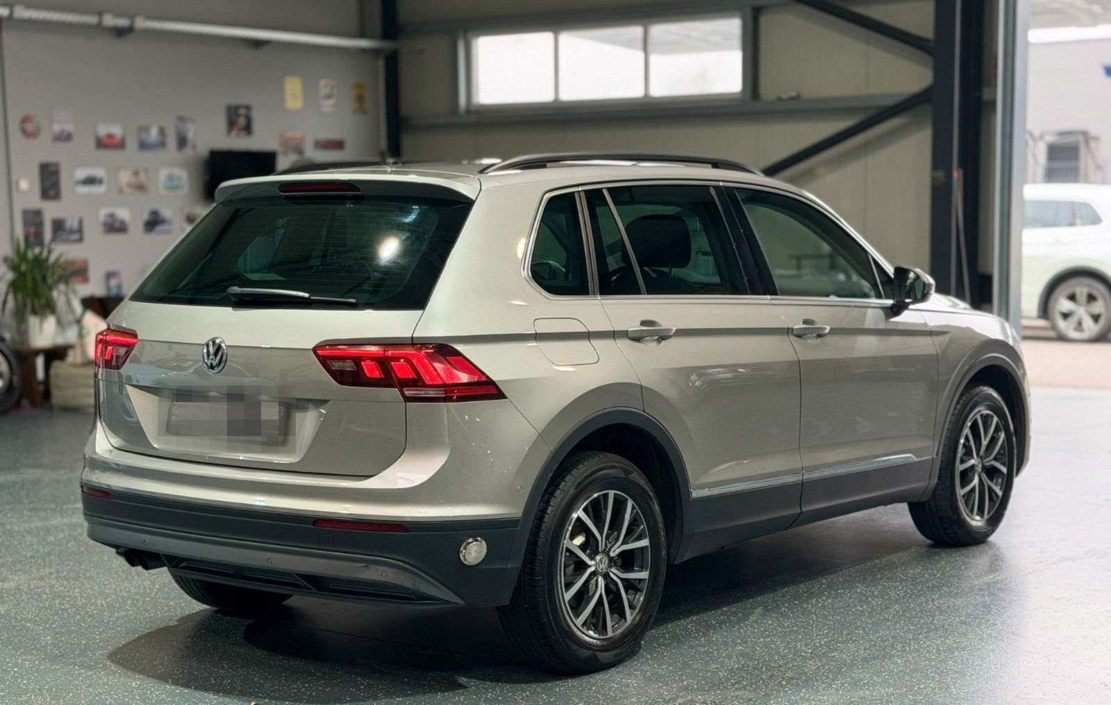 Volkswagen Tiguan 1,4 TSI 4M *Comfortl.*NAVI*CAM*STAND.HEIZ foto 4