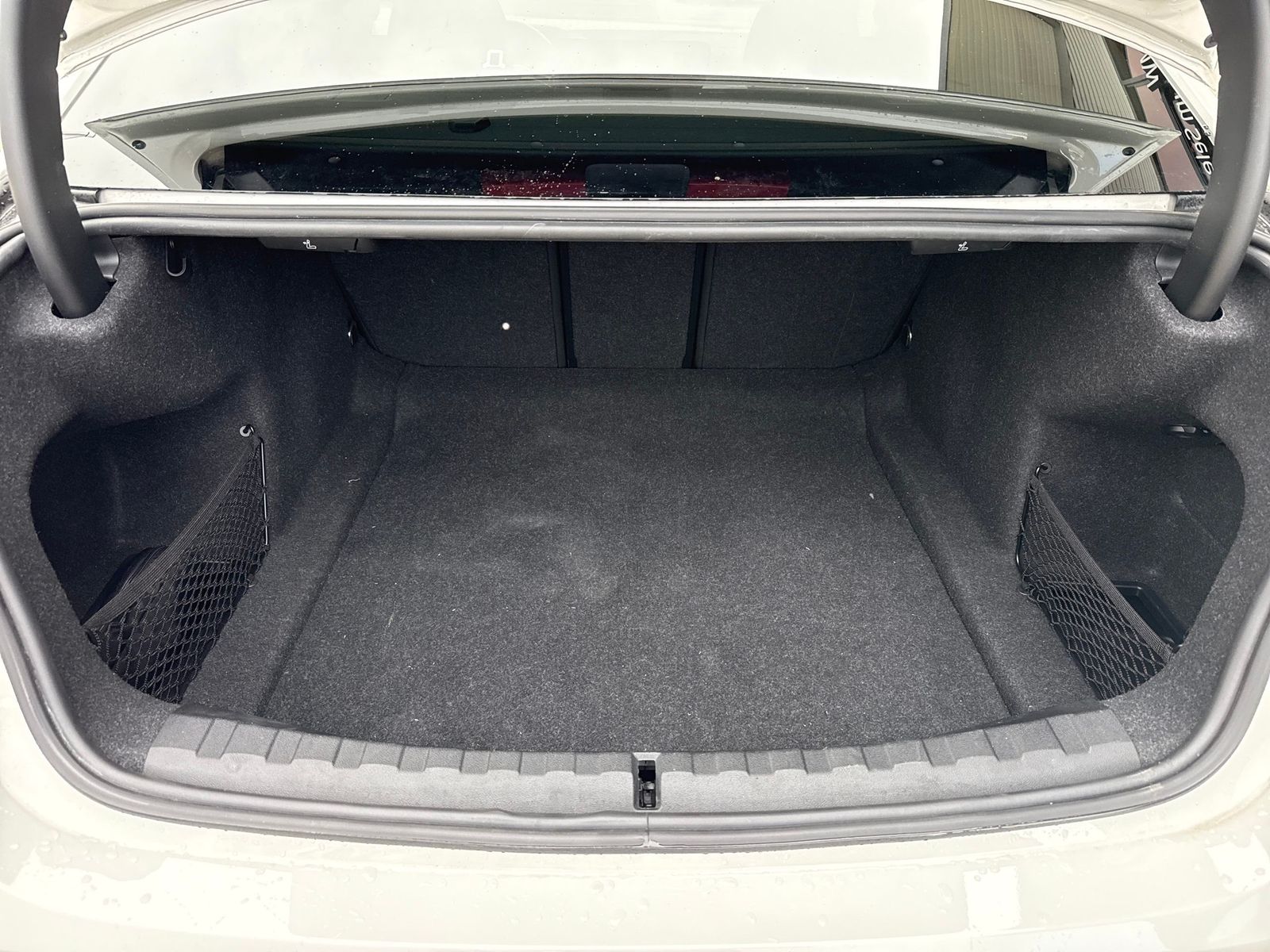 BMW 320i xDrive Limousine Sport Line DAB LED Shz foto 7