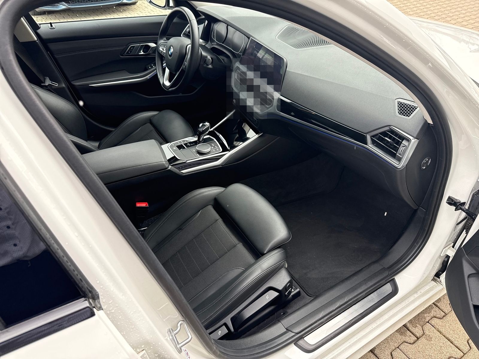 BMW 320i xDrive Limousine Sport Line DAB LED Shz foto 10