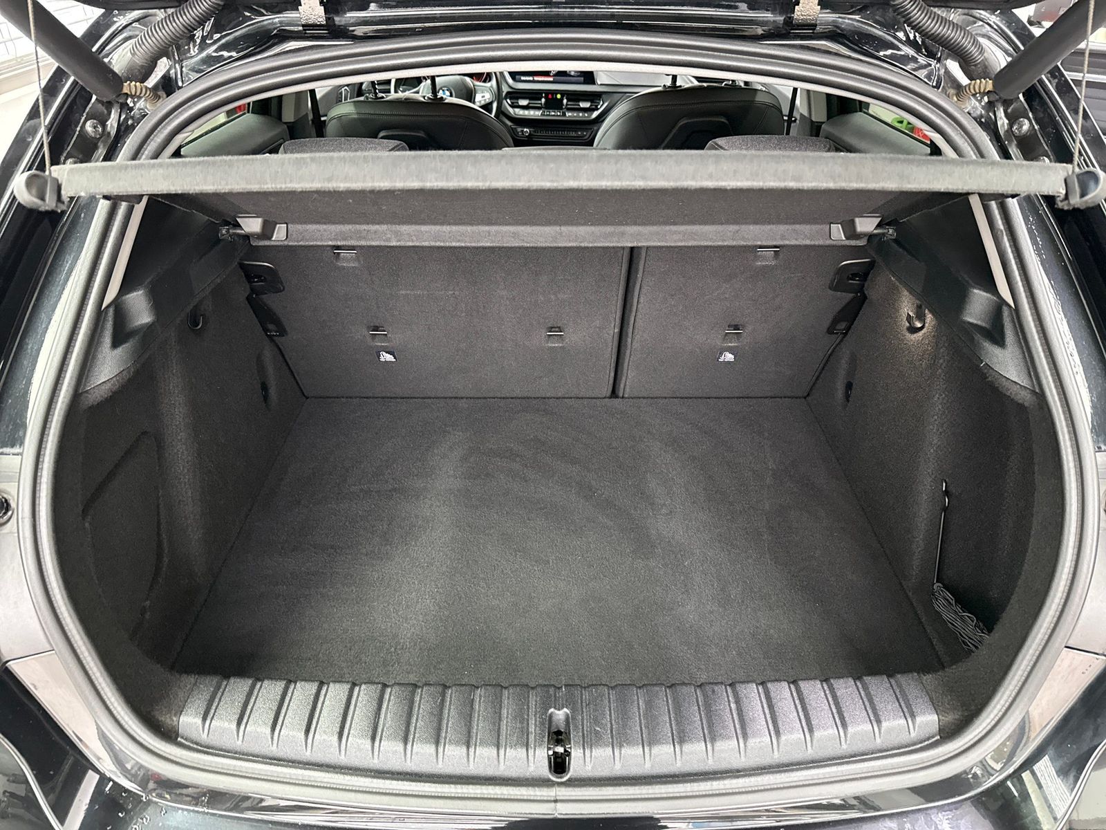 BMW 116i Sport Line DAB LED WLAN Tempomat Shz PDC foto 6