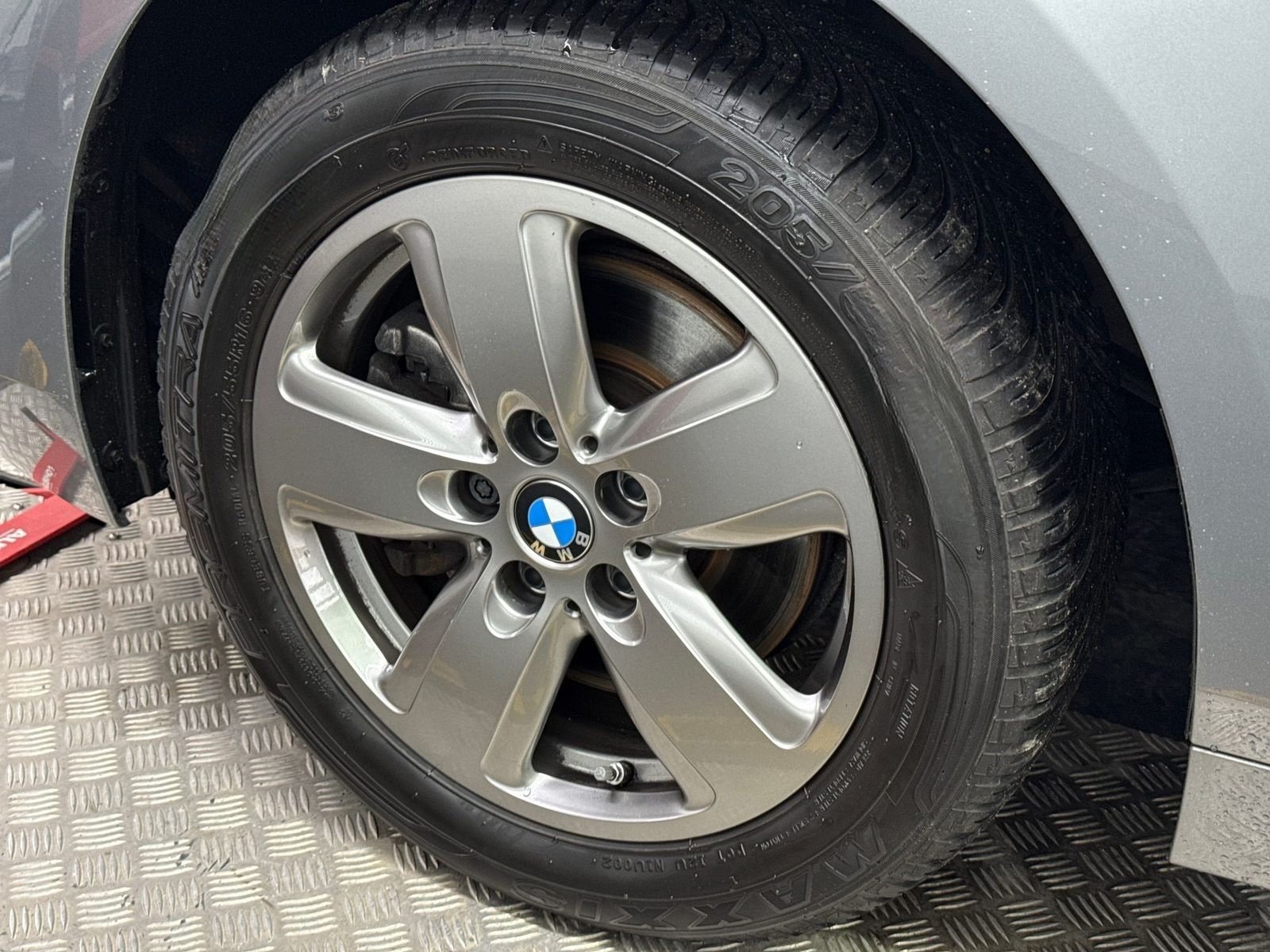 BMW 118i Advantage DAB LED WLAN Tempomat Shz PDC foto 14