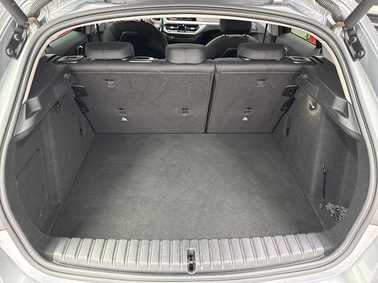 BMW 118i Advantage DAB LED WLAN Tempomat Shz PDC foto 7