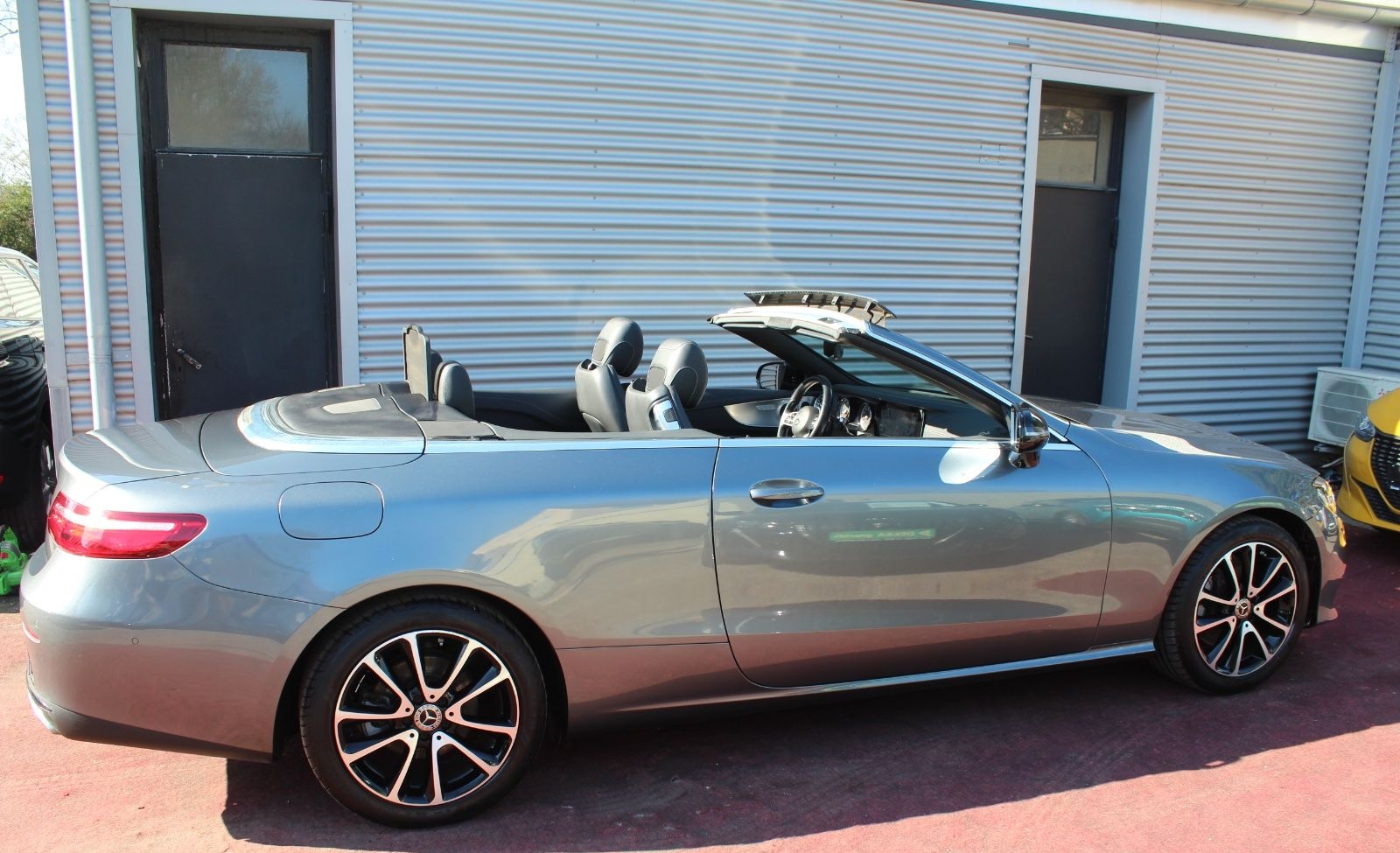 Mercedes-Benz E 200 CABRIO AVANTGARDE KLIMA LEDER NAVI LED 1Hd foto 17