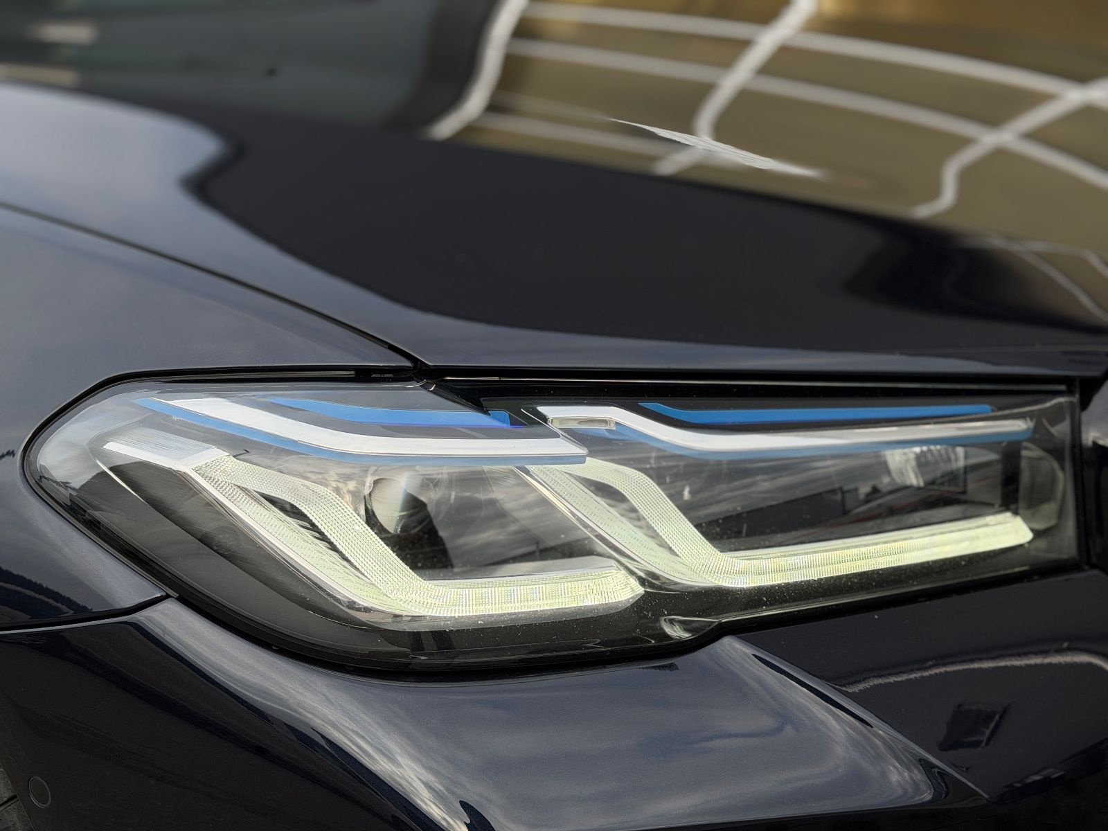 BMW 530 d xDrive M-SPORT Cognac H&K Laser HuD ACC 20 foto 9