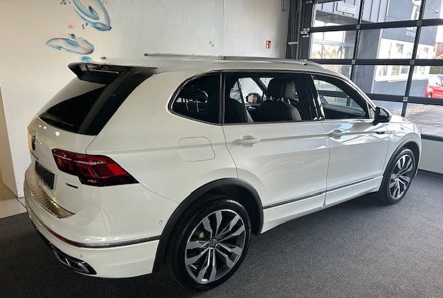 Volkswagen Tiguan Allspace R-Line 4Motion foto 4