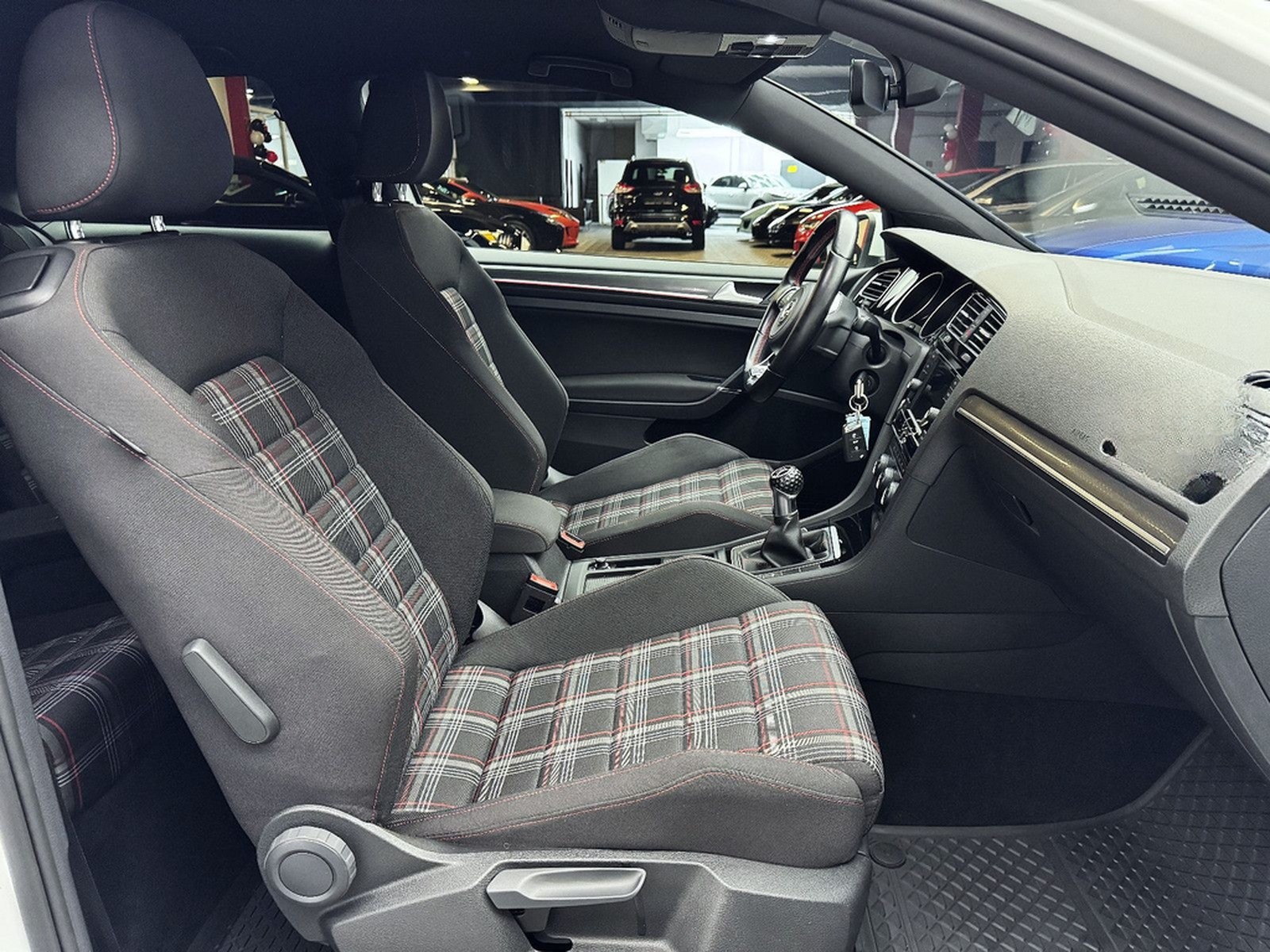 Volkswagen Golf VII 2.0 TSI GTI APR*Eibach*AHK*Standhz*PDC foto 8