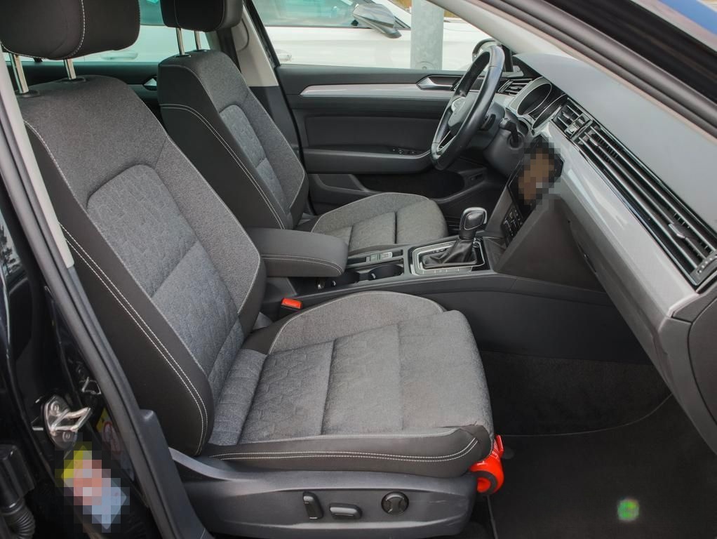 Volkswagen Passat Variant 2.0 TDI Business DSG AHK Nav RüKa foto 4