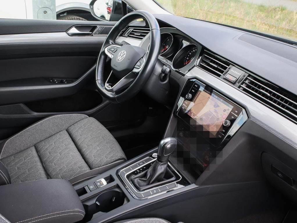 Volkswagen Passat Variant 2.0 TDI Business DSG AHK Nav RüKa foto 5