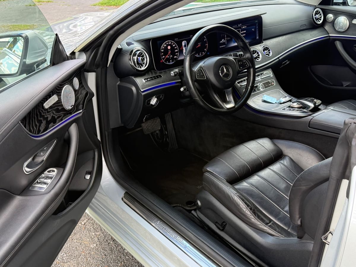 Mercedes-Benz E 200 Coupe Avantgarde Widescreen Cockpit EU6 foto 2
