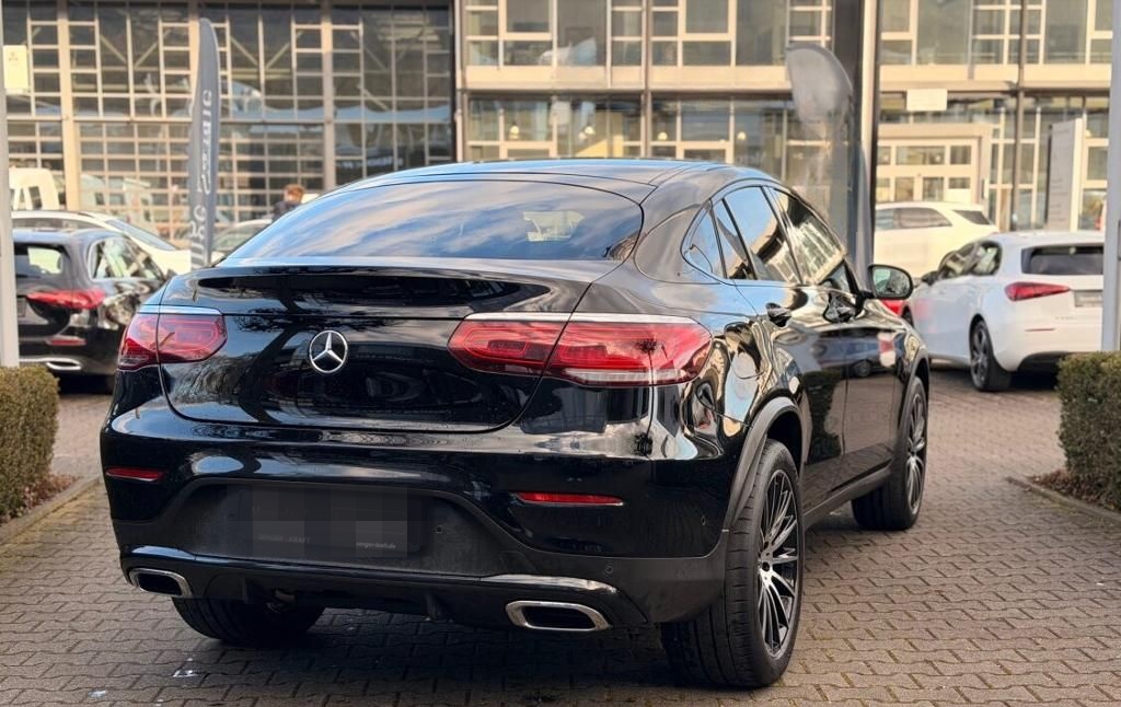 Mercedes-Benz GLC 300 d 4MATIC Coupé AMG AHK Kam. KeyLess LED foto 7