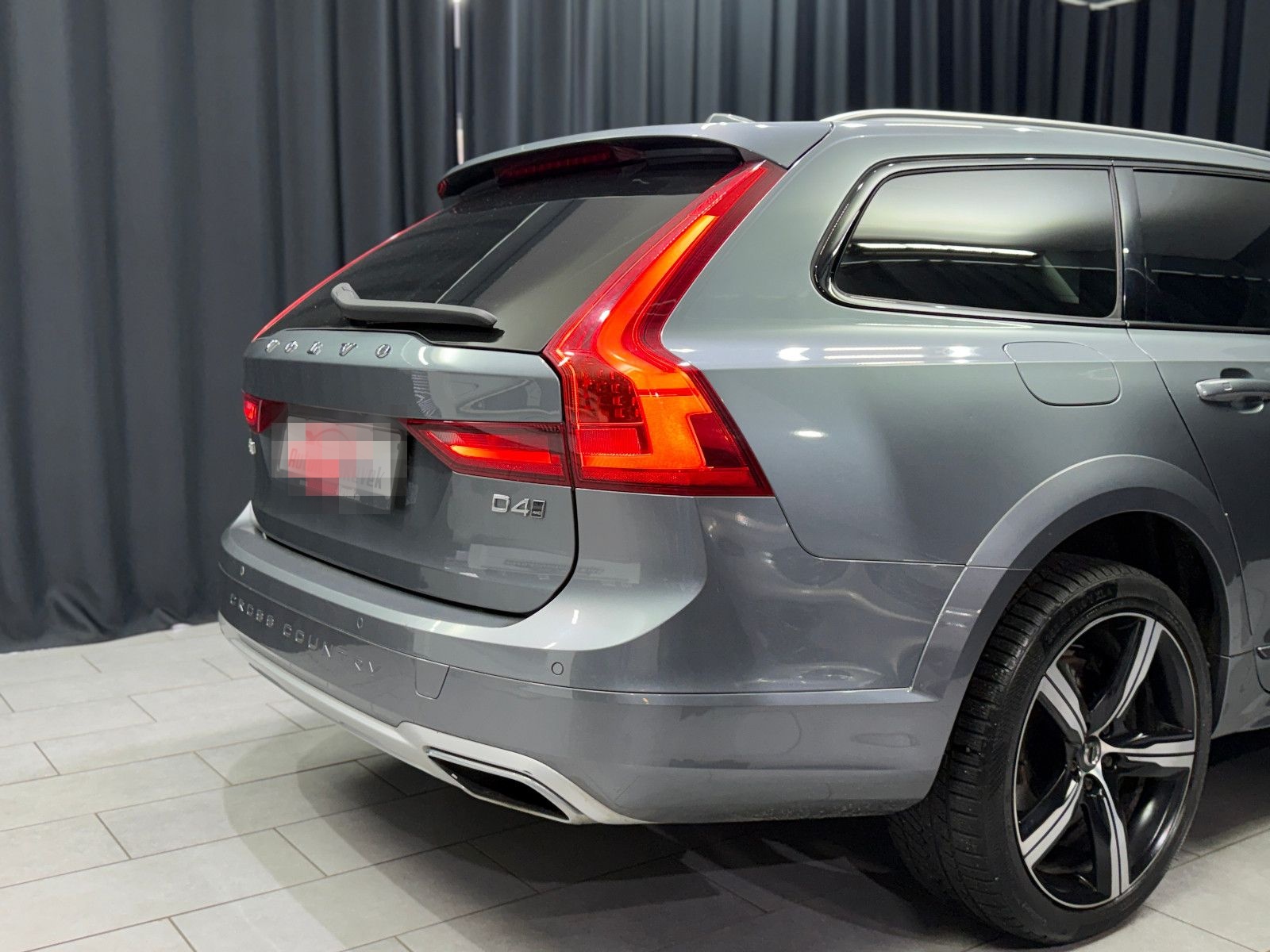 Volvo V90 Cross Country Pro AWD|HuD|H&K|360°|PANO foto 16