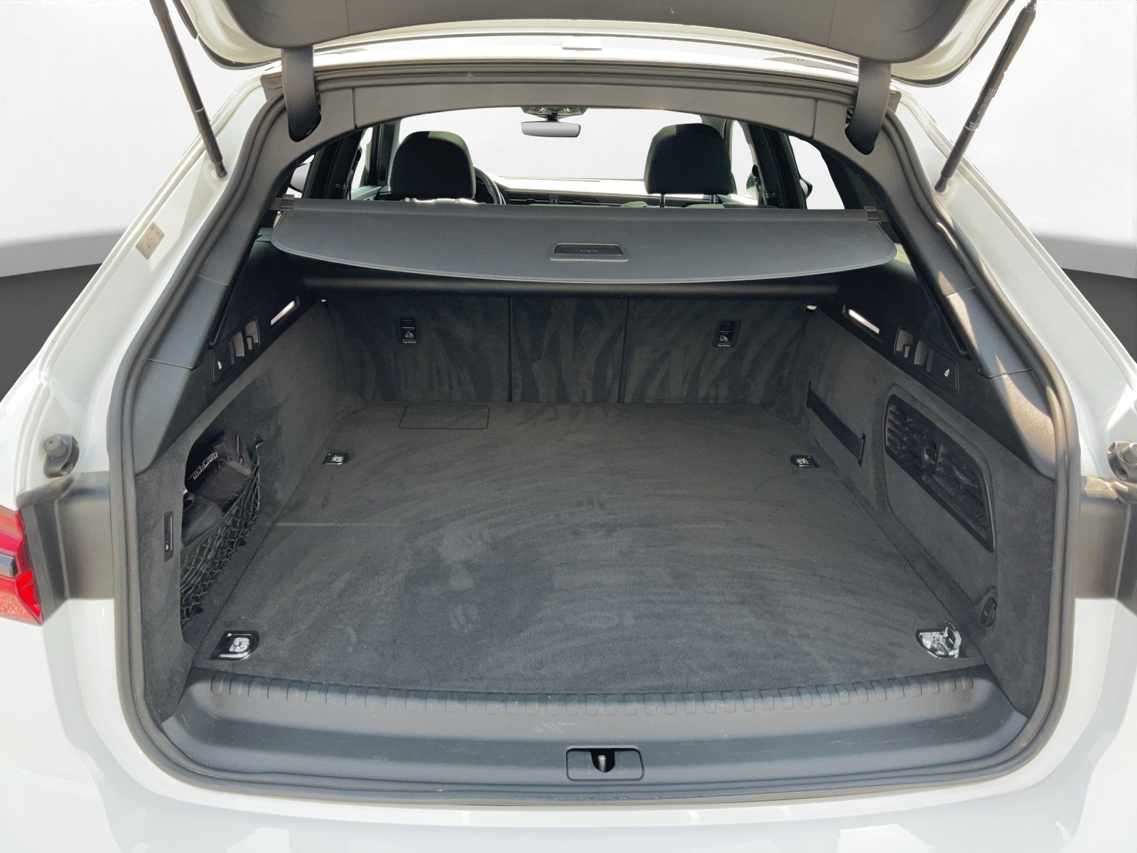 Audi A6 Avant 55 TFSI e quattro S tronic B&O | HEADUP foto 17