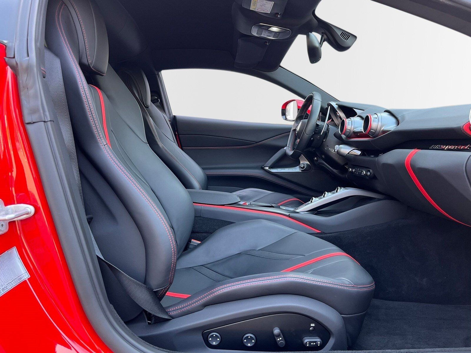 Ferrari 812 Superfast 1. Hand * Kamera * Lift-System * foto 18