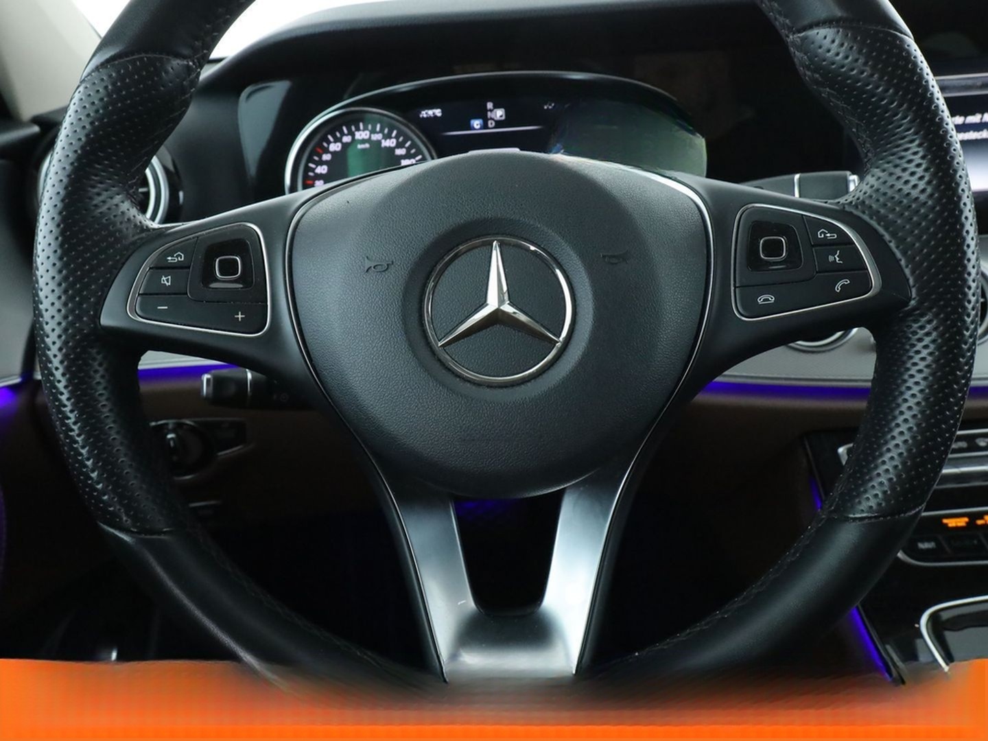 Mercedes-Benz E 200 Avantgarde Aut.*LED*TEMPO*PDC*SHZ*KLIMA* foto 19