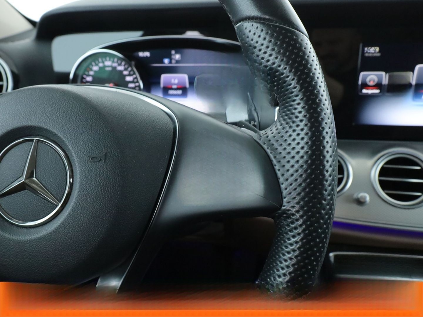 Mercedes-Benz E 200 Avantgarde Aut.*LED*TEMPO*PDC*SHZ*KLIMA* foto 25