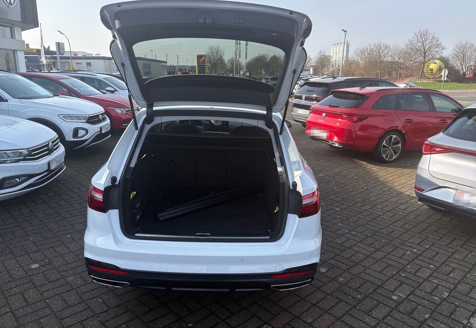 Audi A4 Avant 35 TDI S tronic S LINE +LED +ACC +RKAM foto 16
