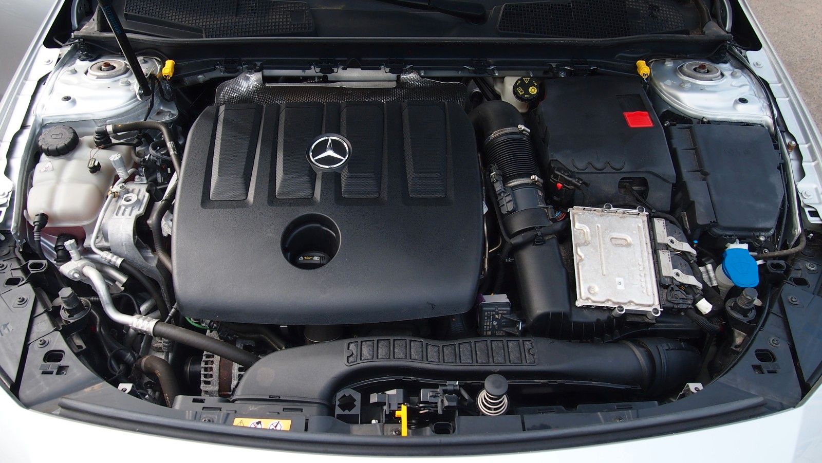 Mercedes-Benz A 180 foto 17