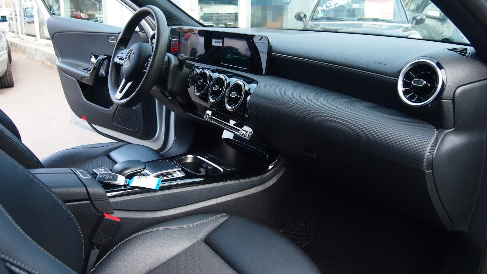 Mercedes-Benz A 180 foto 21