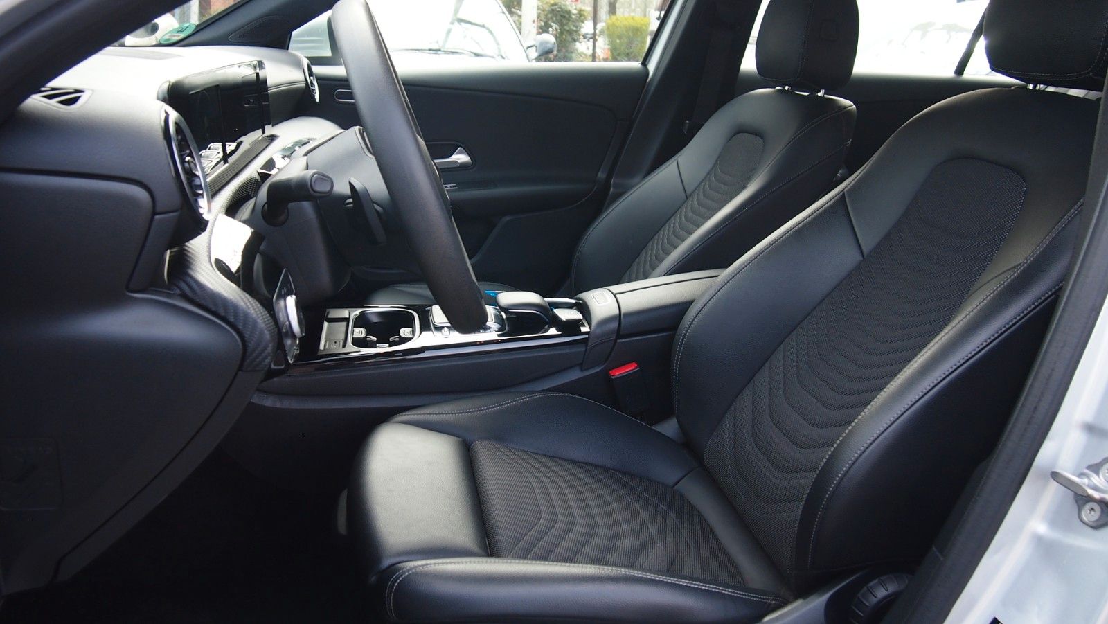 Mercedes-Benz A 180 foto 9