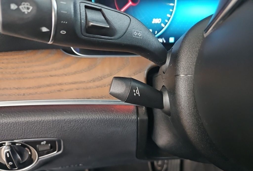 Mercedes-Benz E 200 T Avantg. AHK ACC Memory Massage 360° LED foto 15