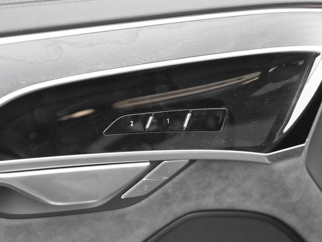 Audi A8 L 60 TFSI e quattro Pano HuD B&O Wärme Komfor foto 21