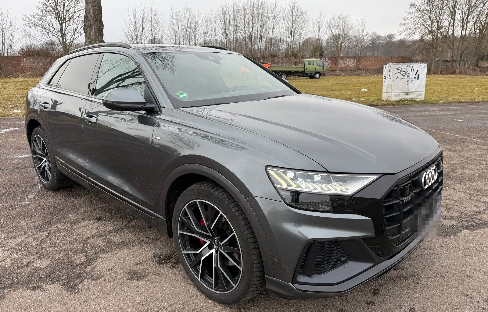 Audi Q8 50 TDI quattro/3xS-line/Pano foto 3