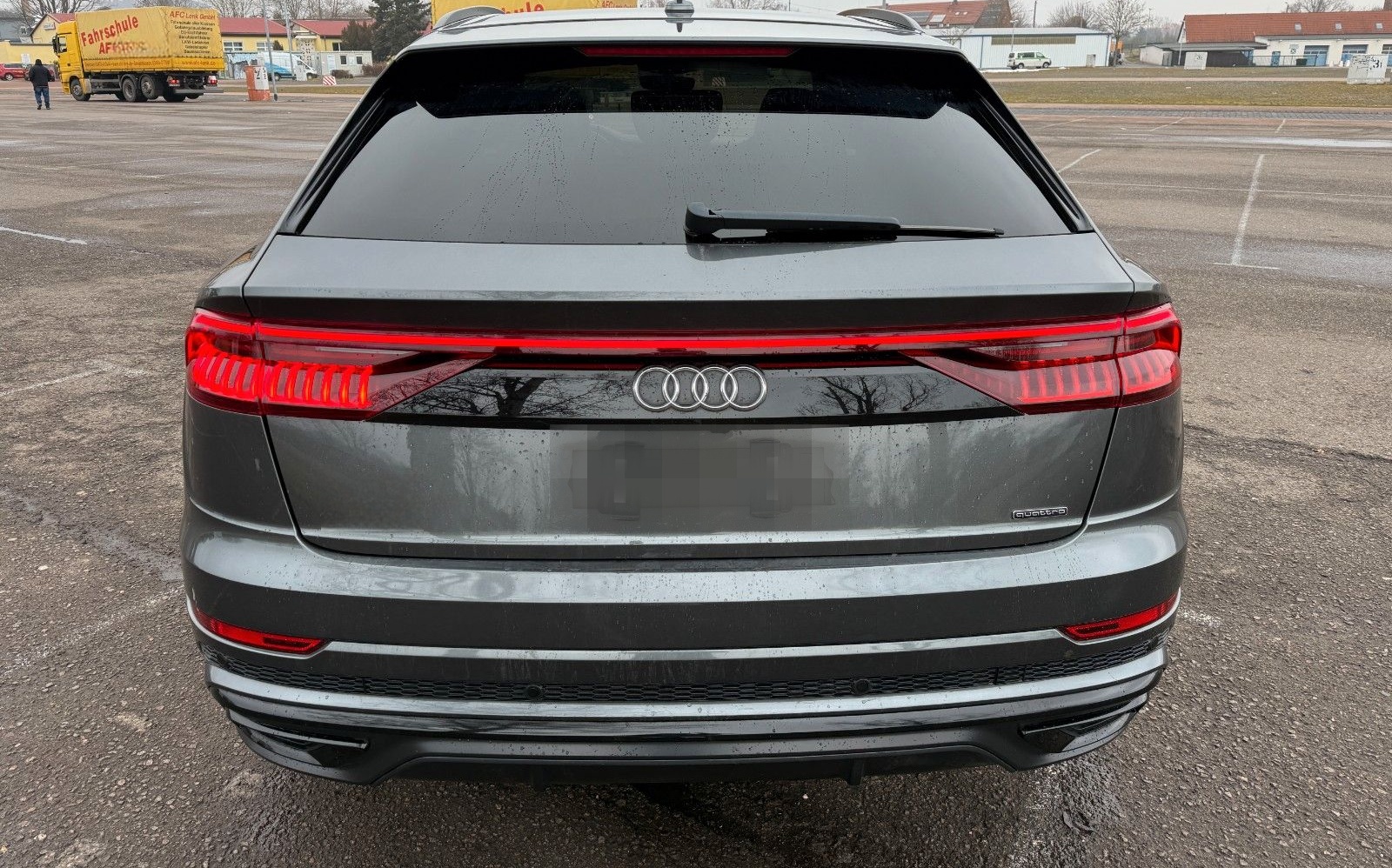 Audi Q8 50 TDI quattro/3xS-line/Pano foto 5
