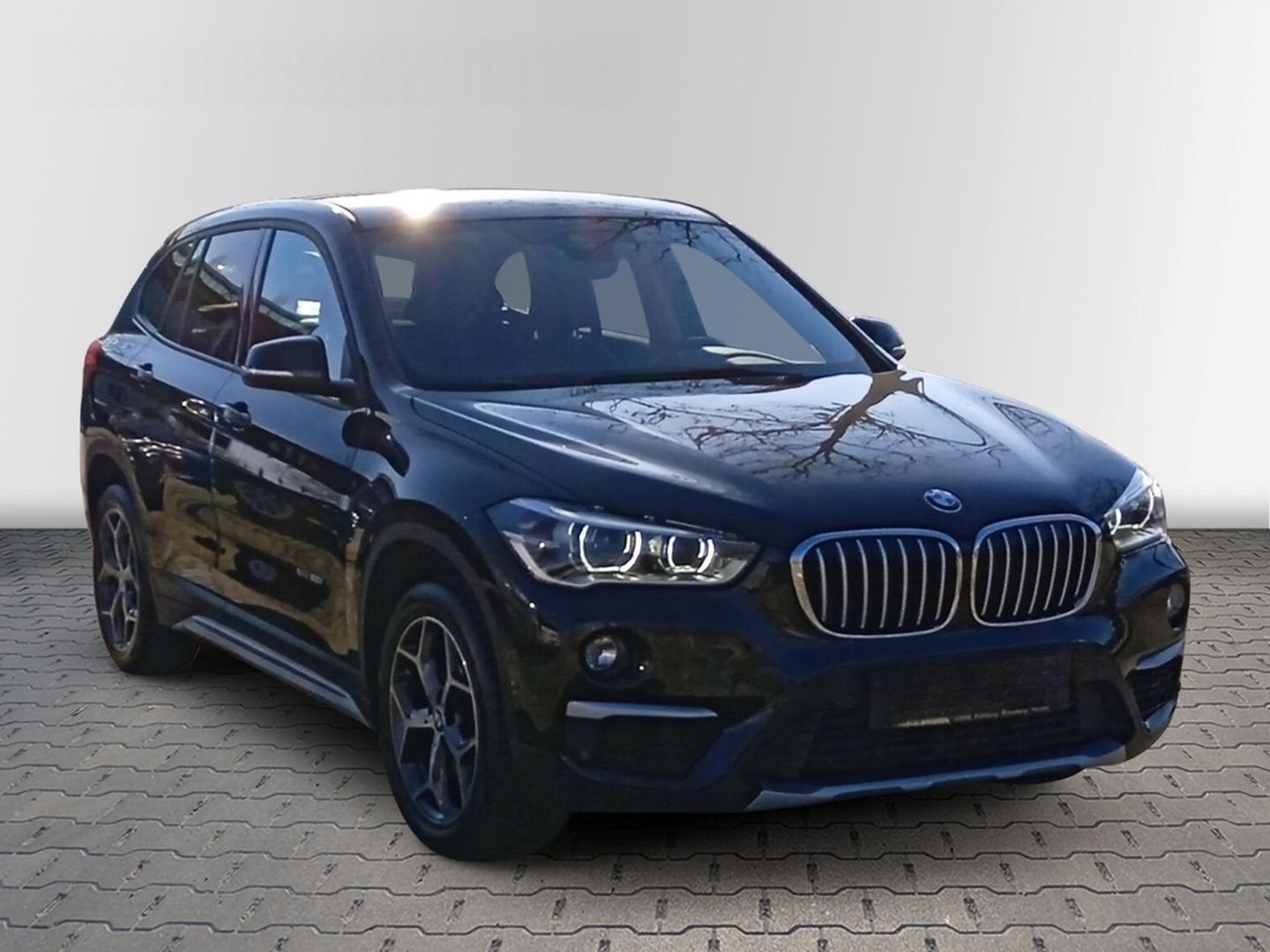 BMW X1 xDrive 20i X-Line*Aut.*AHK*Parkassi.*LED*Sitz foto 9