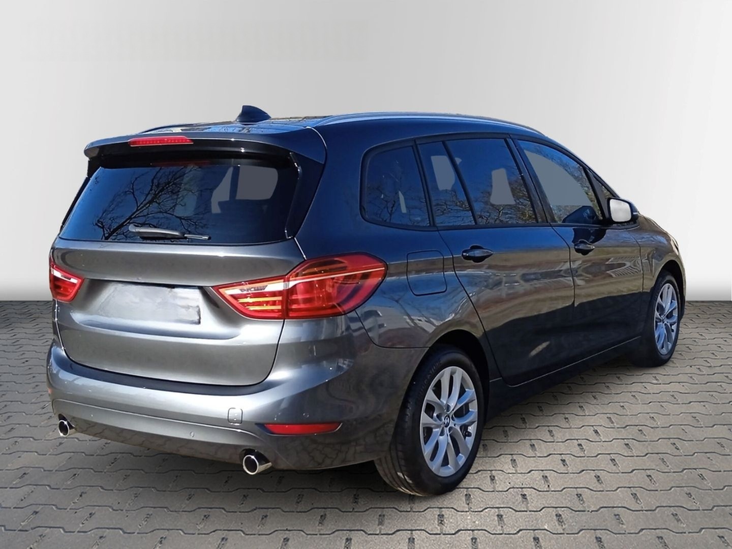 BMW 220 Gran Tourer i Advantage*AHK*Keyless*RFK*LED* foto 8