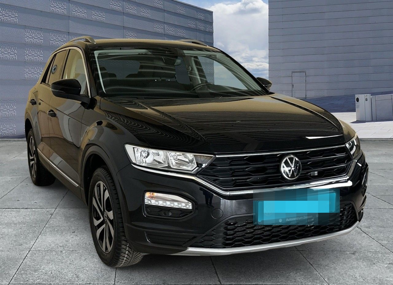 Volkswagen T-Roc 1.5 TSI ACTIVE OPF DSG+USB+DAB+SHZ+MAL+BAA foto 2