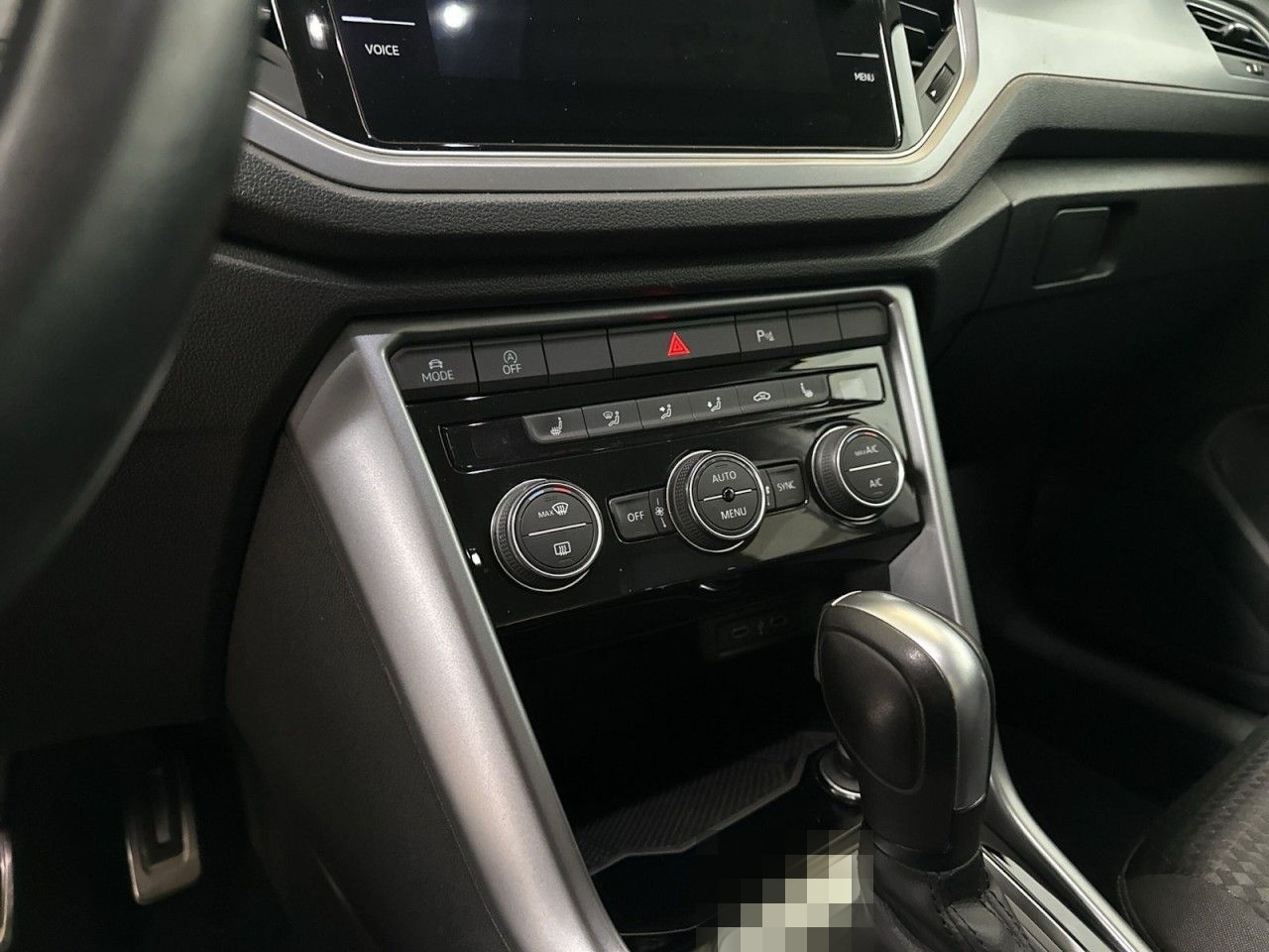 Volkswagen T-Roc 1.5 TSI ACTIVE OPF DSG+USB+DAB+SHZ+MAL+BAA foto 12