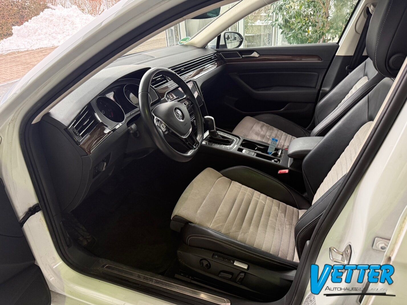 Volkswagen Passat Variant 2.0 TSI BMT Highline Navi*SHD*LED foto 4