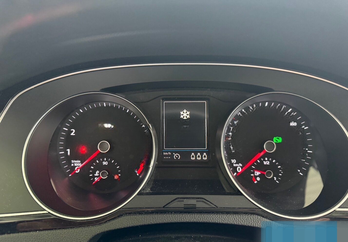 Volkswagen Passat Variant 2.0 TSI BMT Highline Navi*SHD*LED foto 8