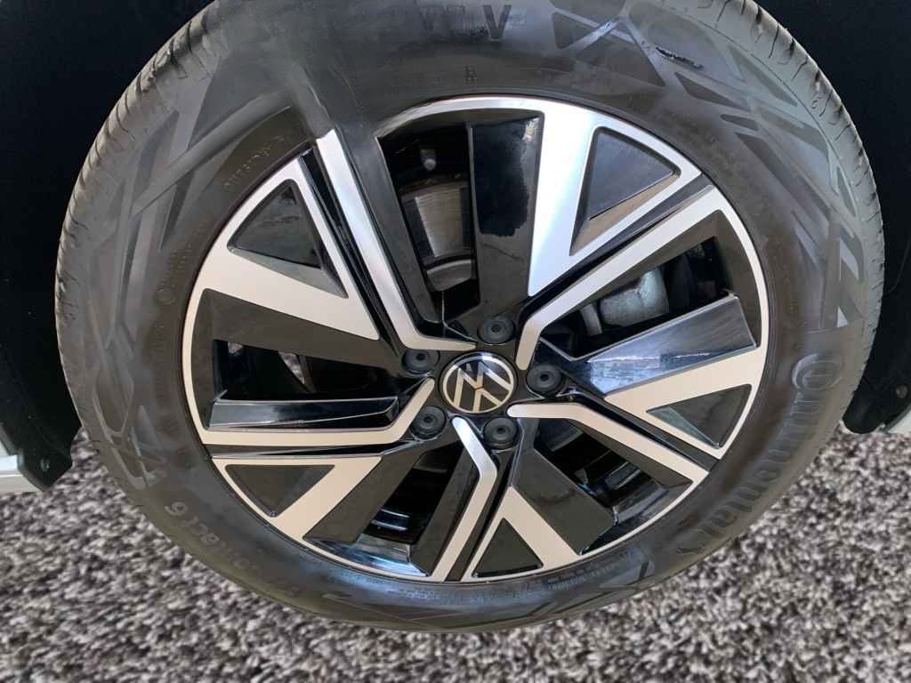 Volkswagen Touran Highline 2.0 TDI DSG *AHK*LED*ACC*NAVI* foto 7