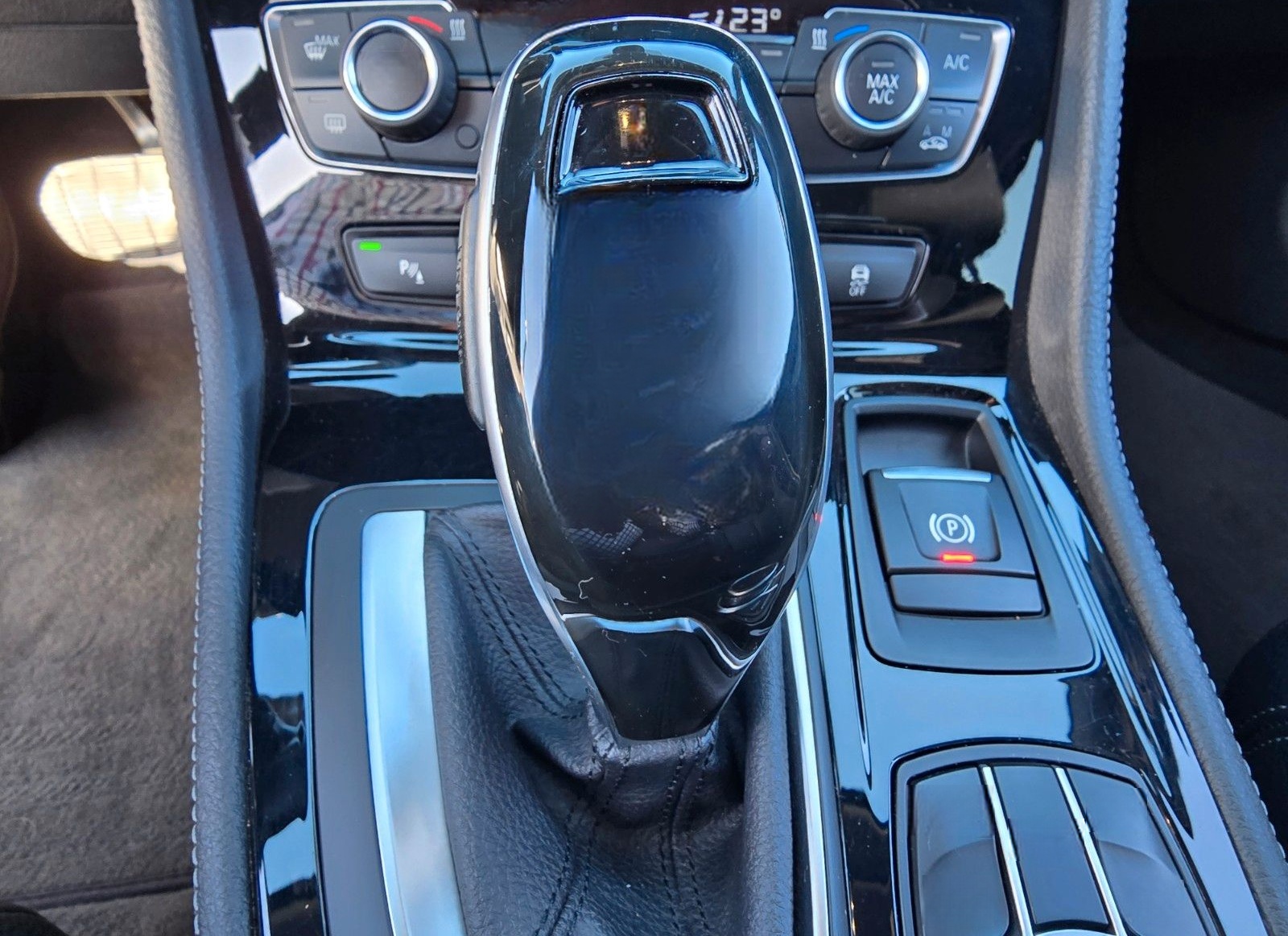 BMW 218 i Gran Tourer LED | SHZ | LEDER | AUTOM... foto 21