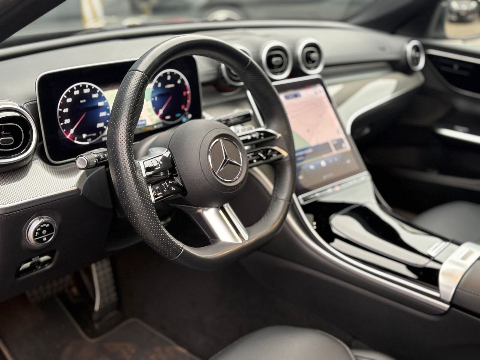 Mercedes-Benz C 220 d*AMG*PanoD.*1.Hd.*Leder*DISTRONIC* foto 13