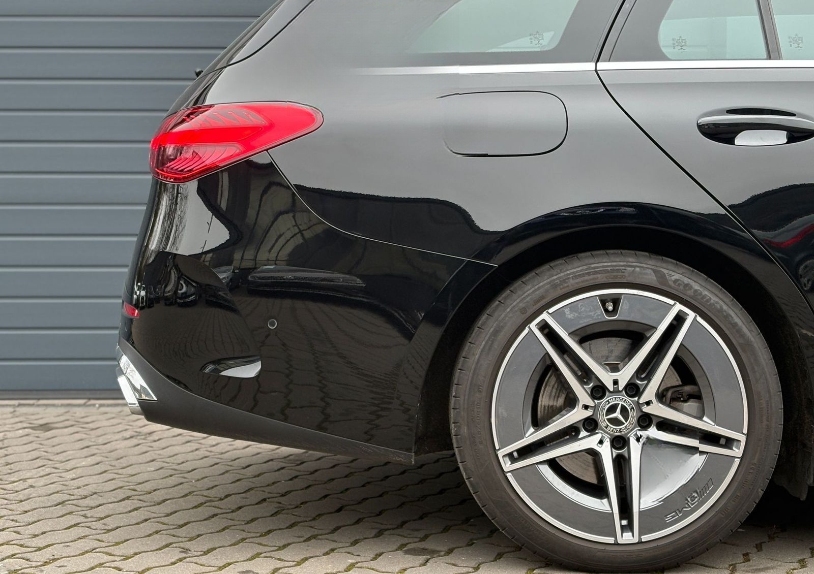 Mercedes-Benz C 220 d*AMG*PanoD.*1.Hd.*Leder*DISTRONIC* foto 5