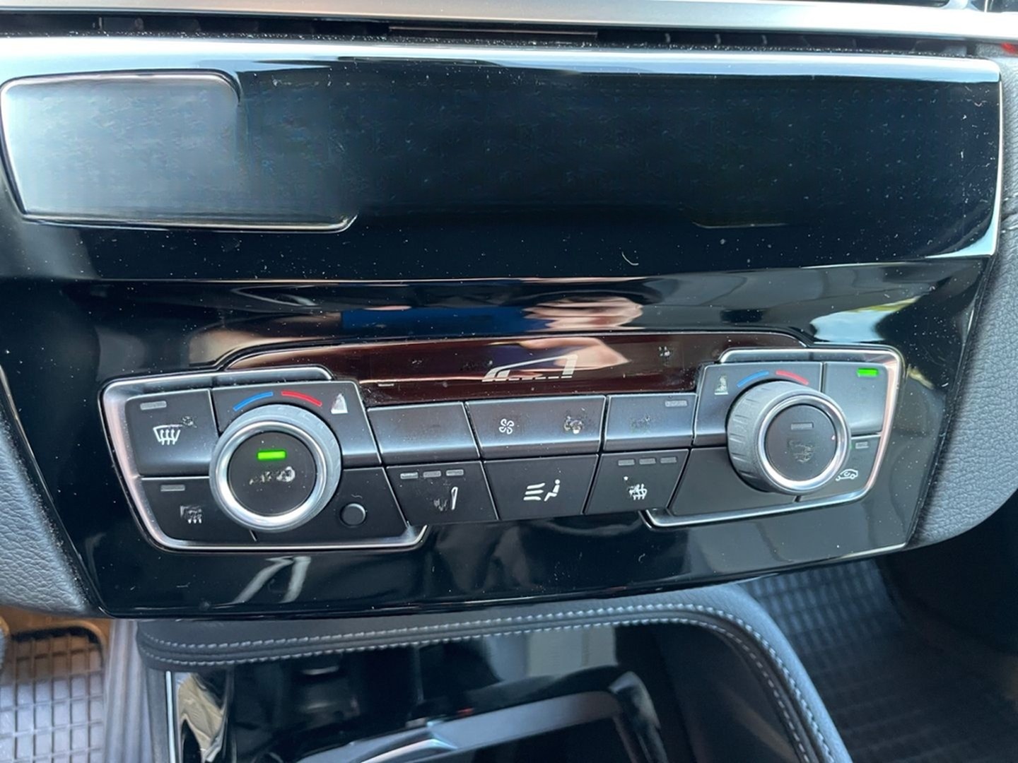 BMW X2 sDrive20i M Sport *20Zoll*Leder*CAM*SHZ*Navi* foto 28