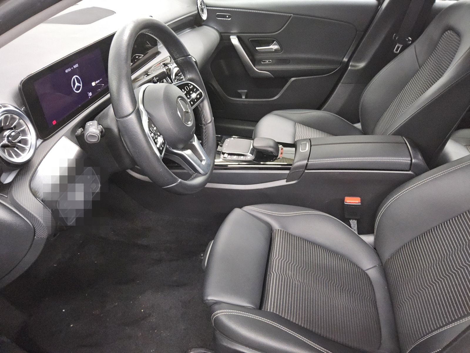 Mercedes-Benz A 250 e Progressive T-Leder Navi LED Sound MBUX+ foto 9